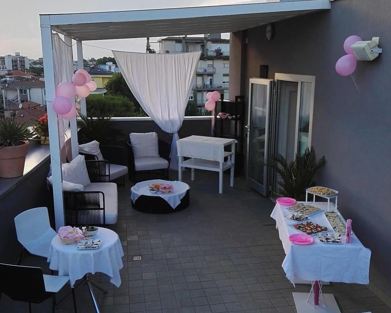 Q Hotel Rimini 3*,  Italy